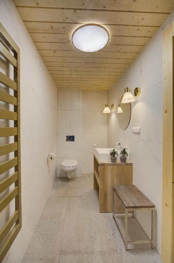 Znamirowickachata Sauna Jacuzzi Spa Znamirowice Exterior foto